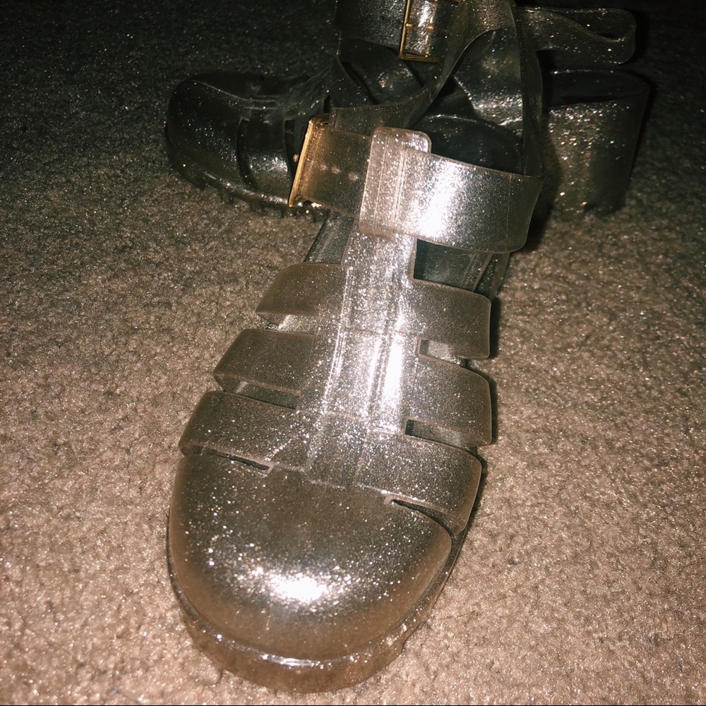 Jelly shoes